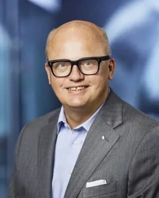 Portrett av Leif O. Høegh